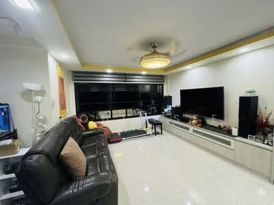 For Sale - 576 Woodlands Glen