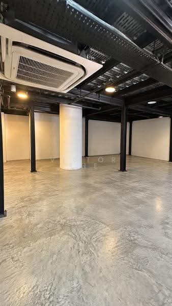 BS Centre, 243 Alexandra Road, Alexandra / Commonwealth, 2,908 sqft, Light Industrial (B1) For Rent, by Victor The, 500079457 - Interior - CommercialGuru.com.sg
