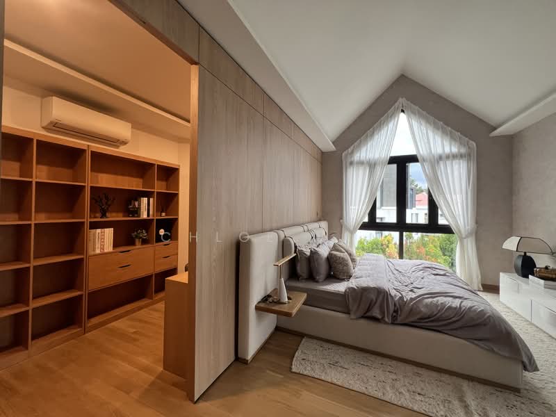 Fernhill Bungalow Detached House For Sale at S$ 18,800,000 | PropertyGuru Singapore - Bedroom