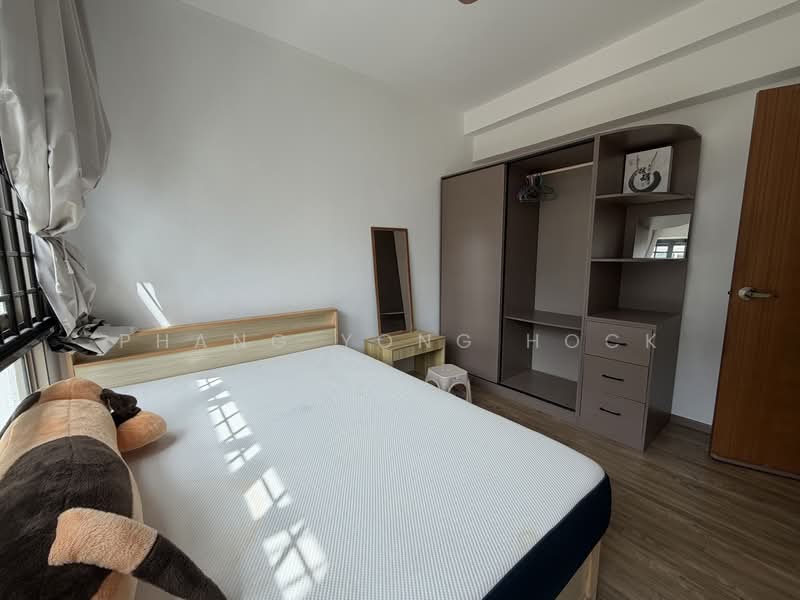Orchid Park Condominium, 81 Yishun Street 81, Room Rental, 120 sqft, Condominium For Rent, by Phang Yong Hock, 500079463 - Bedroom - PropertyGuru.com.sg