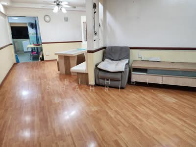 For Sale - 101 Tampines Street 11