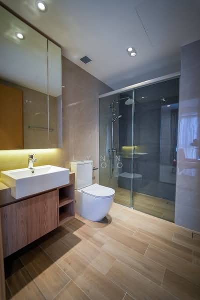 Urban Treasures Condominium For Sale at S$ 1,380,000 | PropertyGuru Singapore - Bathroom