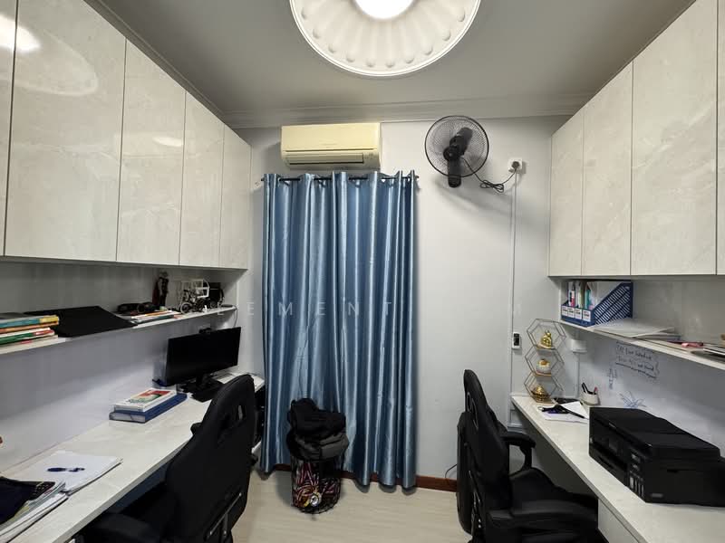 Regentville Condominium For Sale at S$ 1,250,000 | PropertyGuru Singapore - Study