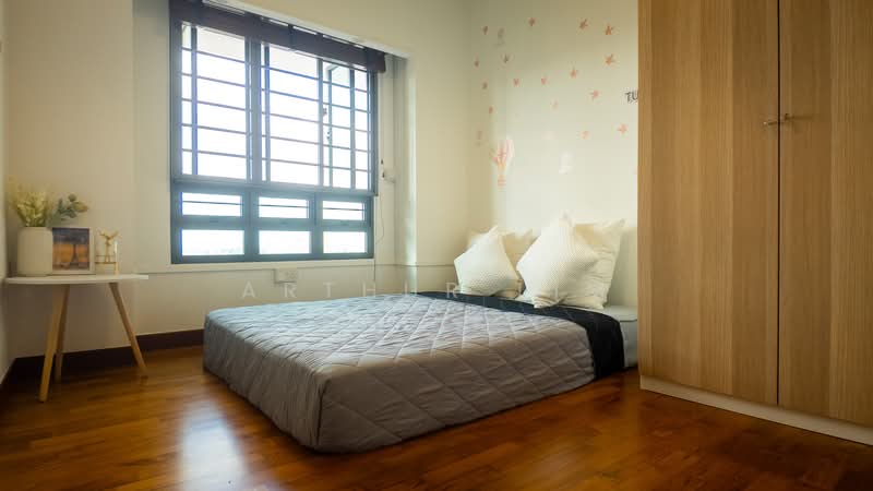 88 Dawson Road HDB Flat For Sale at S$ 1,238,888 | PropertyGuru Singapore - Common Bedroom