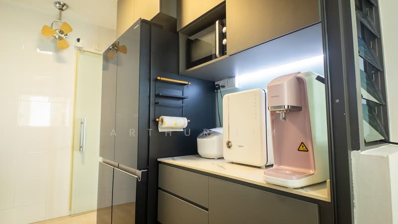 88 Dawson Road HDB Flat For Sale at S$ 1,238,888 | PropertyGuru Singapore - Kitchen