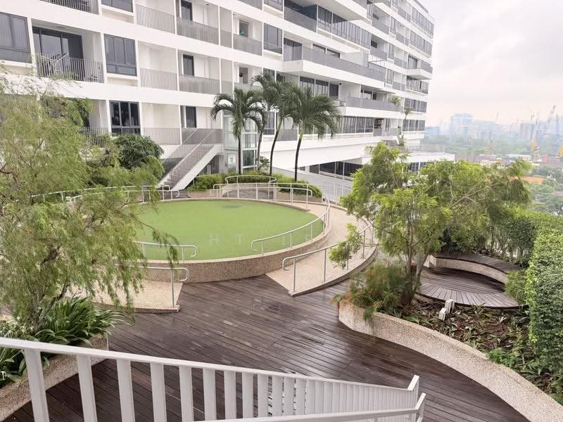 The Interlace, 220 Depot Road, Harbourfront / Telok Blangah, 2 Bedrooms, 1,055 sqft, Condominium For Sale, by HT Lee, 500079496 - Sky garden on 13th floor - PropertyGuru.com.sg
