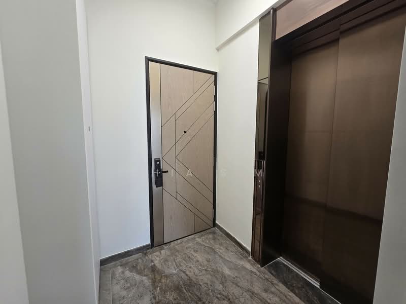 Perfect Ten, 323 Bukit Timah Road, 2 Bedrooms, 786 sqft, Condominium For Rent, by Chia S M, 500079520 - Entrance - PropertyGuru.com.sg