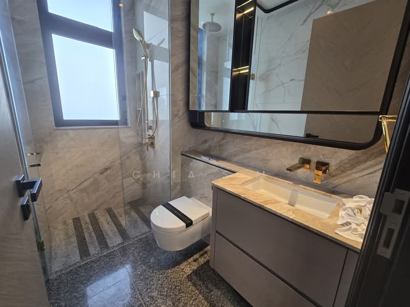 Perfect Ten, 323 Bukit Timah Road, 2 Bedrooms, 786 sqft, Condominium For Rent, by Chia S M, 500079520 - Bathroom - PropertyGuru.com.sg