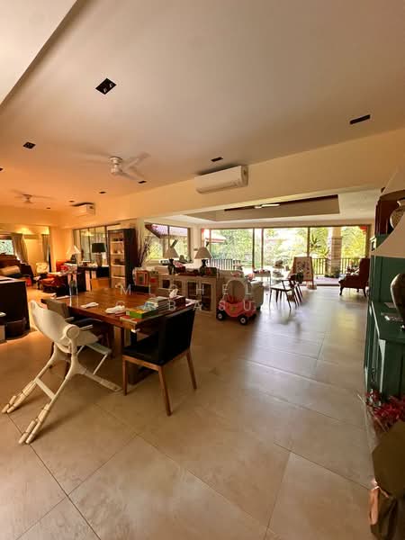 Dempsey Hill Good Class Bungalow, Ridout Road, 4 Bedrooms, 6,188 sqft, Good Class Bungalow For Rent, by Michele Cabasug, 500079522 - Living Room - PropertyGuru.com.sg
