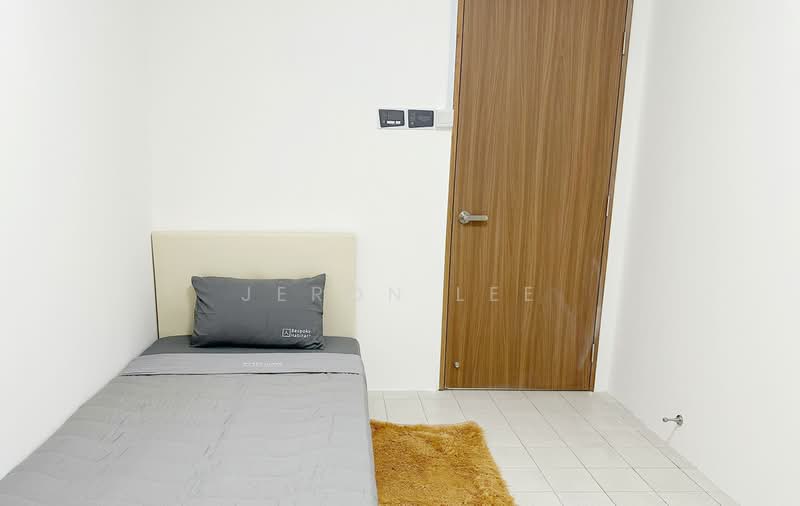 Pine Grove, 1F Pine Grove, Room Rental, 130 sqft, Condominium For Rent, by Jeron Lee, 500079529 - CR2 - $1500 - PropertyGuru.com.sg
