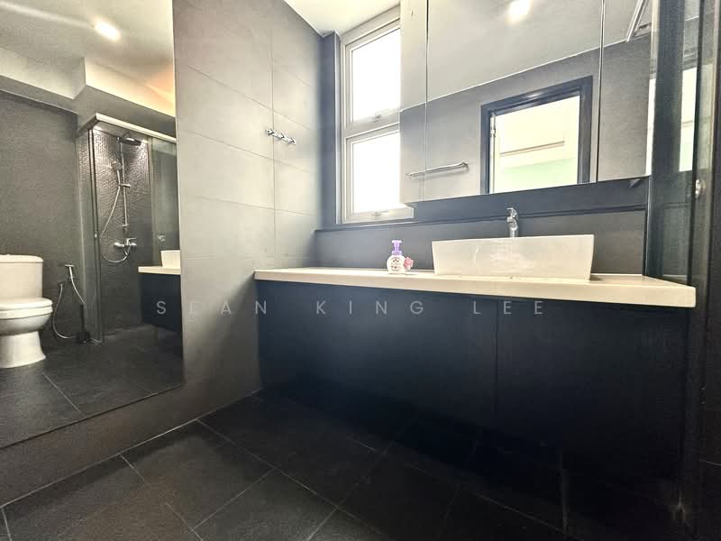 The Floravale Executive Condominium For Sale at S$ 1,500,000 | PropertyGuru Singapore - Bathroom
