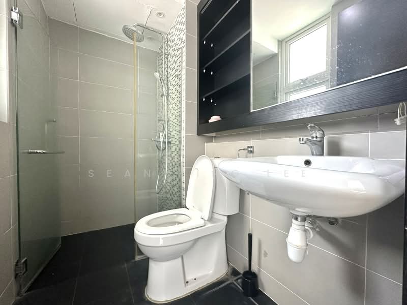 The Floravale Executive Condominium For Sale at S$ 1,500,000 | PropertyGuru Singapore - Bathroom