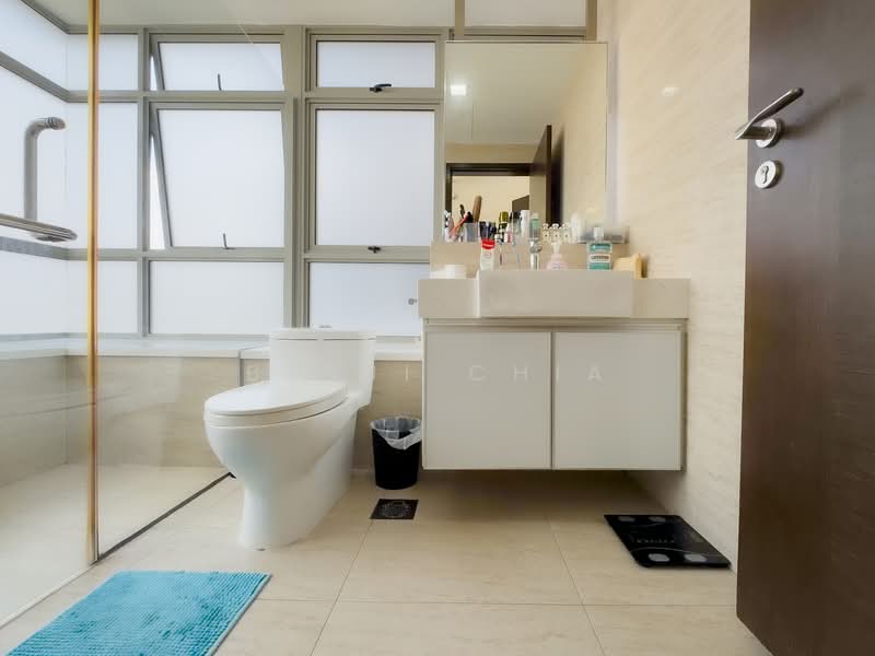 Bliss Ville Condominium For Sale at S$ 1,840,000 | PropertyGuru Singapore - Bathroom