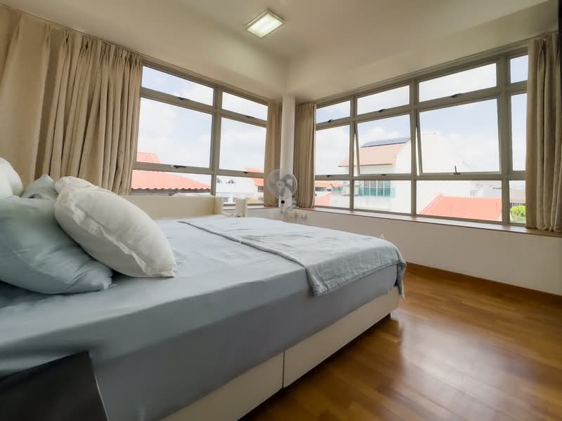 Bliss Ville Condominium For Sale at S$ 1,840,000 | PropertyGuru Singapore - Bedroom