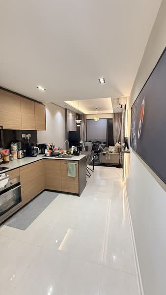 Midwood Condominium For Sale at S$ 1,296,000 | PropertyGuru Singapore - Kitchen