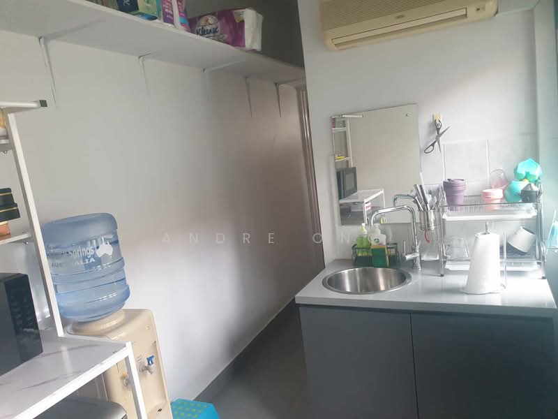 ❤️️ Shophouse @ Amoy St ❤️️, Amoy Street Conservation Shophouse, 1,000 sqft, Office For Rent, by Andre Ong, 500079545 - Kitchen - CommercialGuru.com.sg