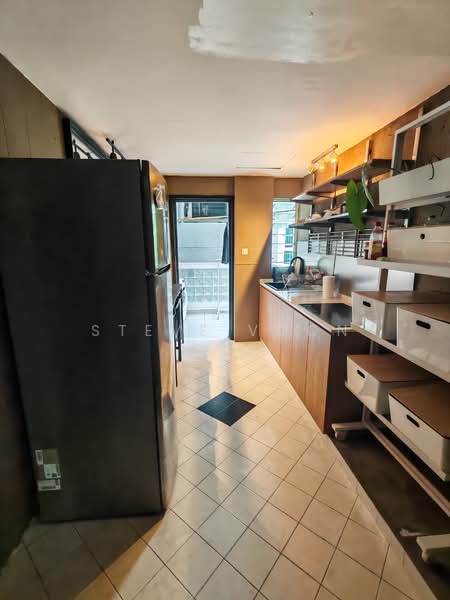 For Rent - 9 Holland Hill