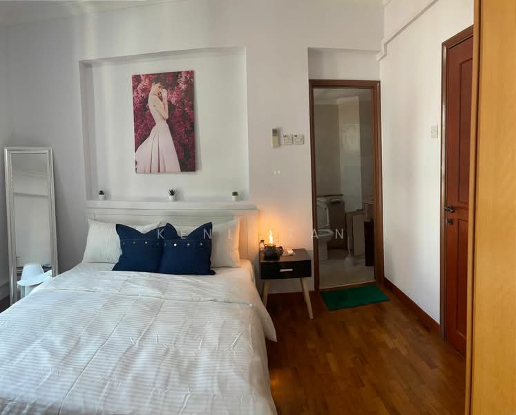 Emerald Garden, 33 Club Street, Room Rental, 100 sqft, Condominium For Rent, by Kenli Tan, 500079561 - Bedroom - PropertyGuru.com.sg