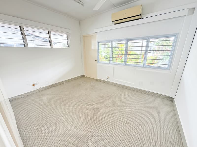 Bukit Loyang Estate Semi-Detached House For Sale at S$ 4,000,000 | PropertyGuru Singapore - Interior