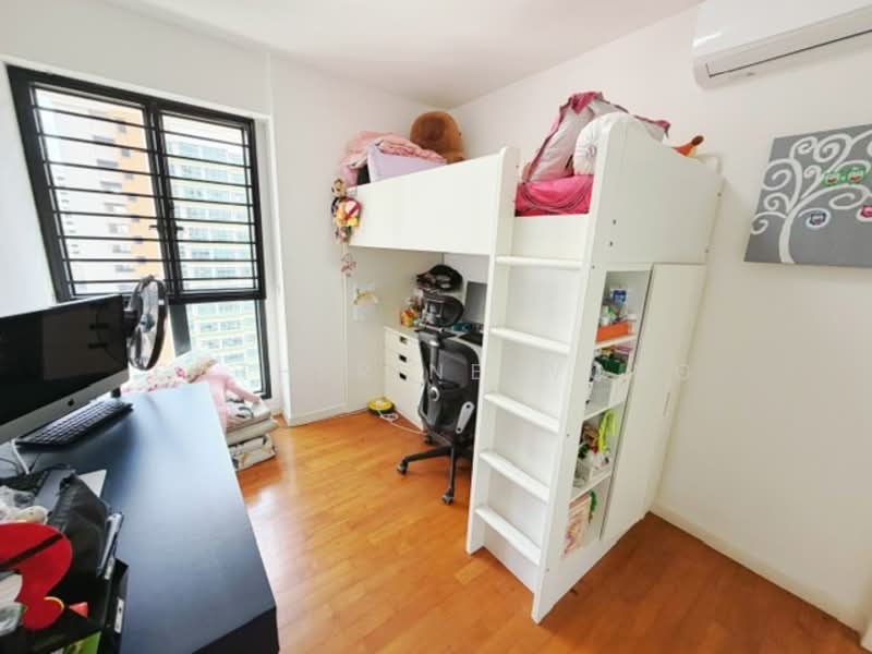 92 Dawson Road HDB Flat For Sale at S$ 1,158,888 | PropertyGuru Singapore - Bedroom