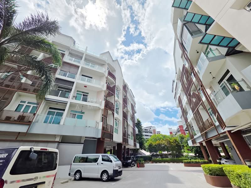 Cardiff Residence Condominium For Sale at S$ 1,100,000 | PropertyGuru Singapore - Exterior