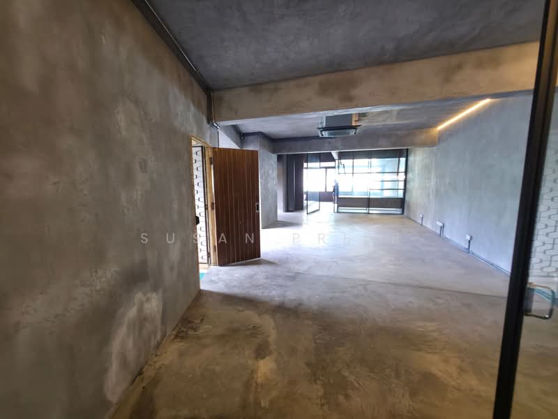 Race Course Ultimate Urbanite Loft 2/3 Bed, , 3 Bedrooms, 1,884 sqft, Walk-up Apartment For Rent, by Susan Prior, 500079574 - Interior - PropertyGuru.com.sg