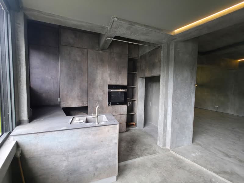 Race Course Ultimate Urbanite Loft 2/3 Bed, , 3 Bedrooms, 1,884 sqft, Walk-up Apartment For Rent, by Susan Prior, 500079574 - PropertyGuru.com.sg