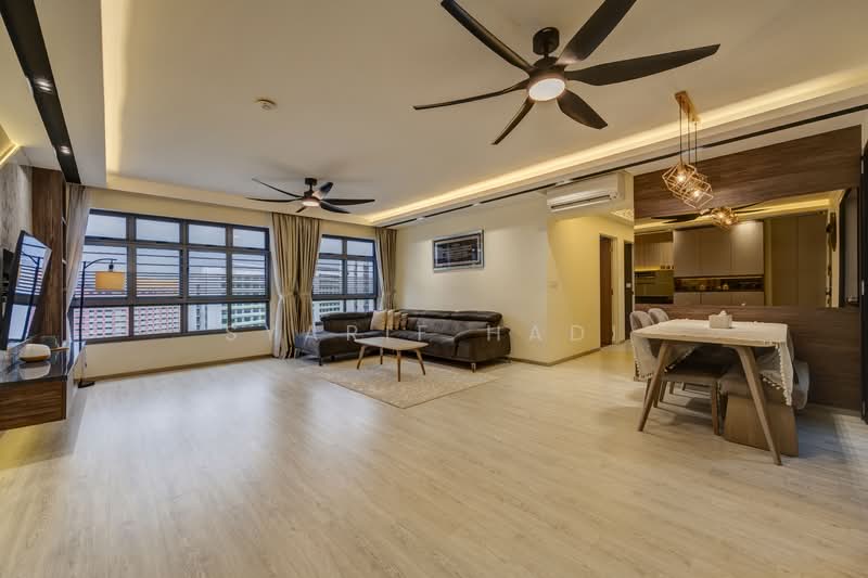 619A Tampines Street 61 HDB Flat For Sale at S$ 928,000 | PropertyGuru Singapore - Living Room