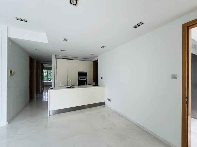 Paterson Suites Condominium For Sale at S$ 4,880,000 | PropertyGuru Singapore - Dry Kitchen