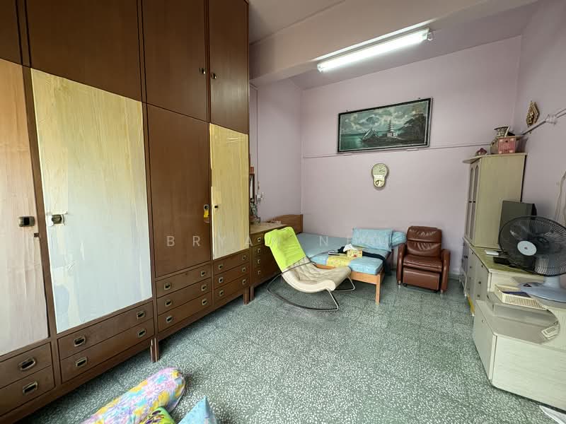 CHEAPEST FREEHOLD TERRACE IN DISTRICT 8 ! Terraced House For Sale at S$ 2,380,000 | PropertyGuru Singapore - Bedroom