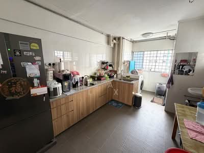 For Sale - 310 Jurong East Street 32