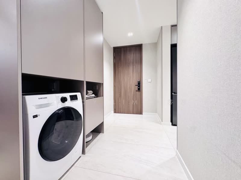 Pinery Residences Condominium For Sale at S$ 1,486,000 | PropertyGuru Singapore - Entrance