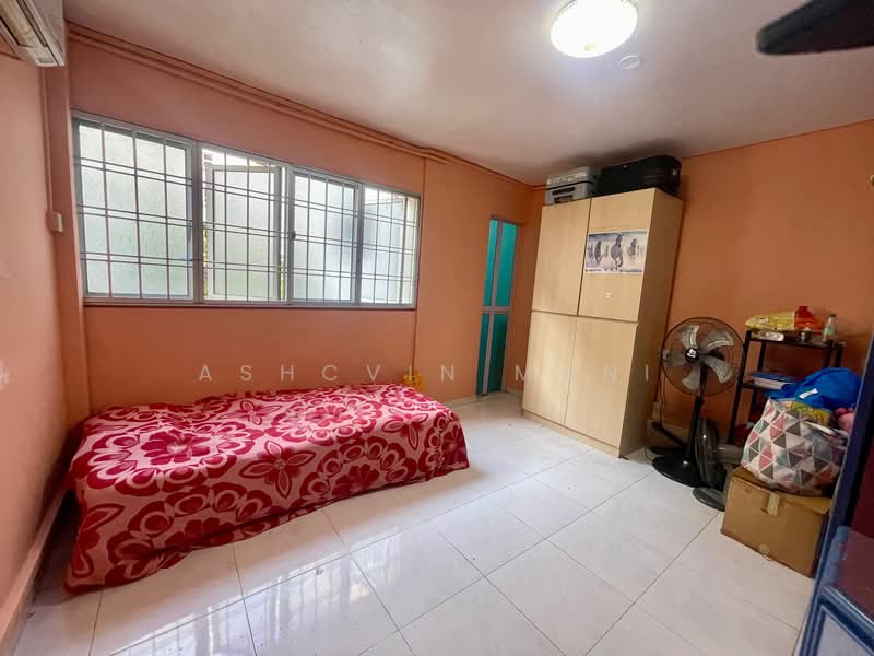146 Bedok Reservoir Road HDB Flat For Sale at S$ 595,000 | PropertyGuru Singapore - Bedroom