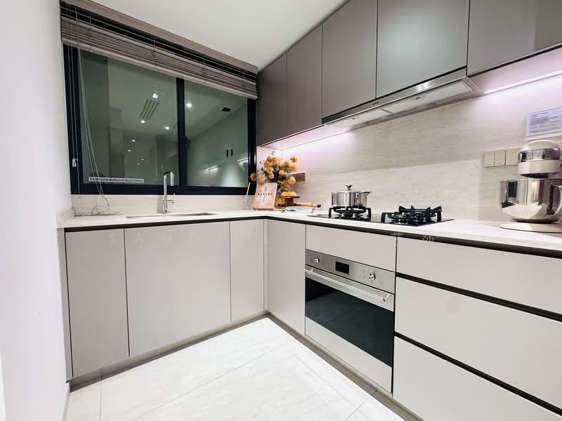 Pinery Residences Condominium For Sale at S$ 2,722,000 | PropertyGuru Singapore - Kitchen