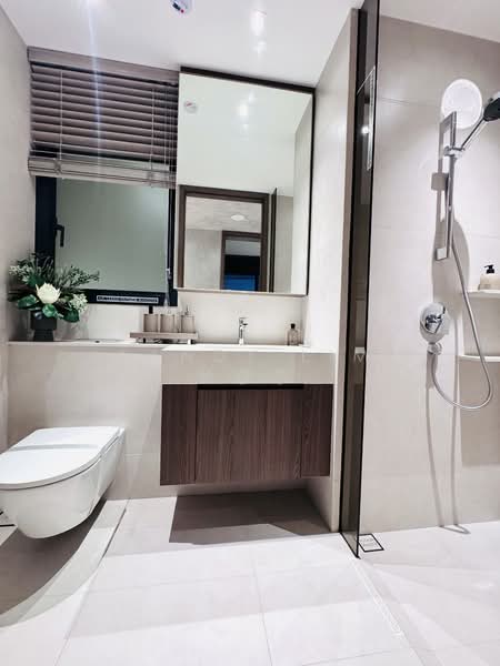 Pinery Residences Condominium For Sale at S$ 2,722,000 | PropertyGuru Singapore - Bathroom