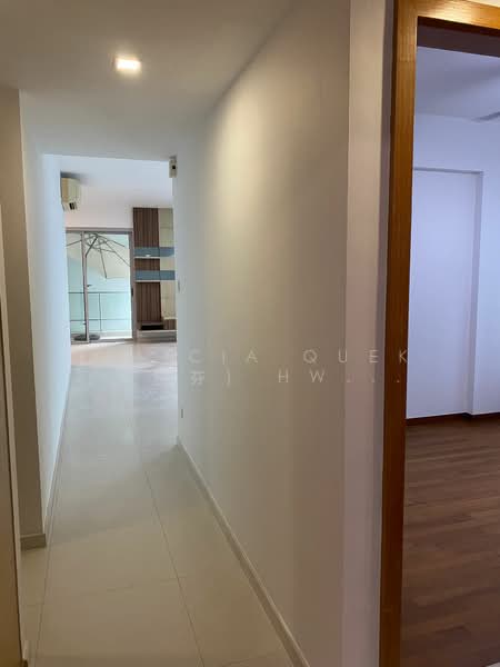 The Esta Condominium For Sale at S$ 4,100,000 | PropertyGuru Singapore - Corridor