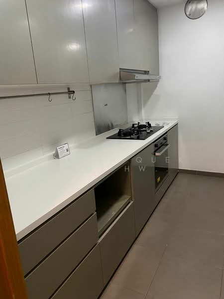 The Esta Condominium For Sale at S$ 4,100,000 | PropertyGuru Singapore - Kitchen