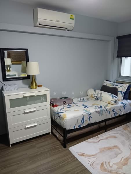 41 Teban Gardens Road, 41 Teban Gardens Road, Room Rental, 120 sqft, HDB Flat For Rent, by Marwana Binte Suleiman, 500079694 - Bedroom - PropertyGuru.com.sg