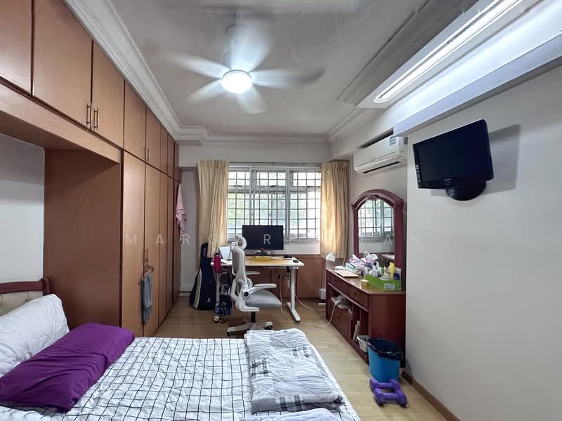 569 Choa Chu Kang Street 52 HDB Flat For Sale at S$ 599,999 | PropertyGuru Singapore - Bedroom