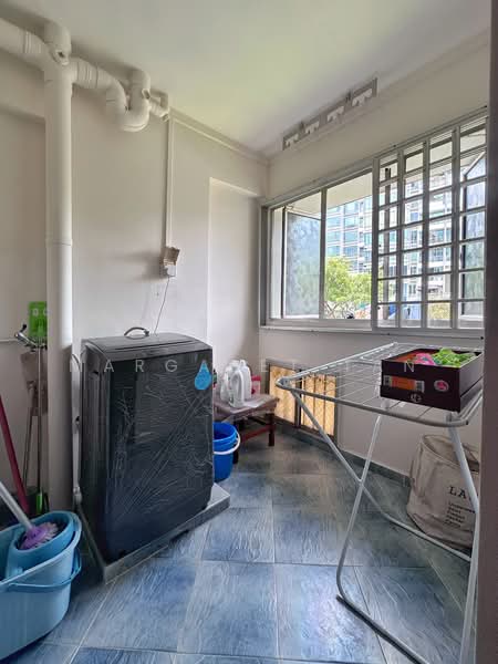 569 Choa Chu Kang Street 52 HDB Flat For Sale at S$ 599,999 | PropertyGuru Singapore - Interior