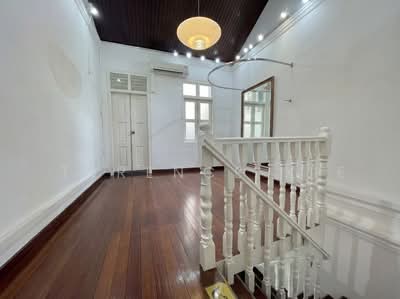 For Rent - Niven Road