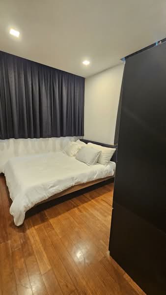 Modern 2.5 Storey Corner-T @ Seletar Hills Estate Corner Terrace For Sale at S$ 5,480,000 | PropertyGuru Singapore - Bedroom