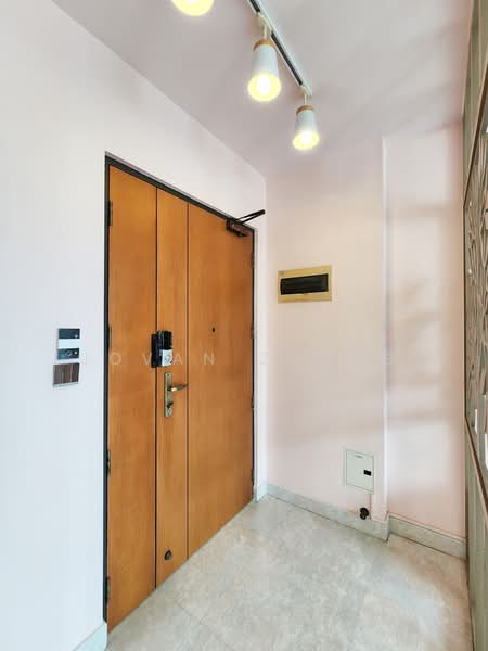 54 Havelock Road HDB Flat For Sale at S$ 880,000 | PropertyGuru Singapore - Entrance