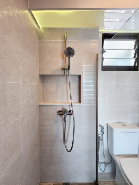 54 Havelock Road HDB Flat For Sale at S$ 880,000 | PropertyGuru Singapore - Bathroom