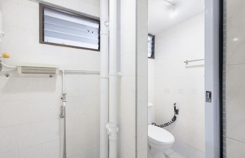 168 Stirling Road HDB Flat For Sale at S$ 360,000 | PropertyGuru Singapore