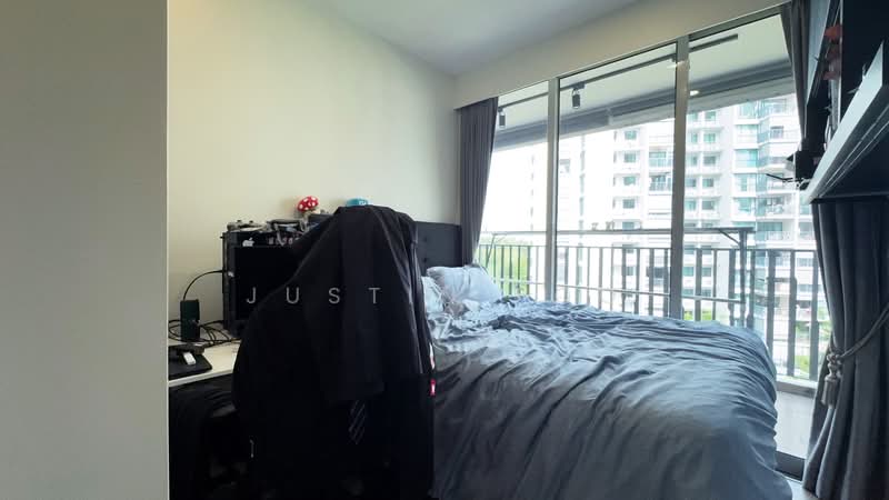 Heron Bay Executive Condominium For Sale at S$ 2,150,000 | PropertyGuru Singapore - Bedroom