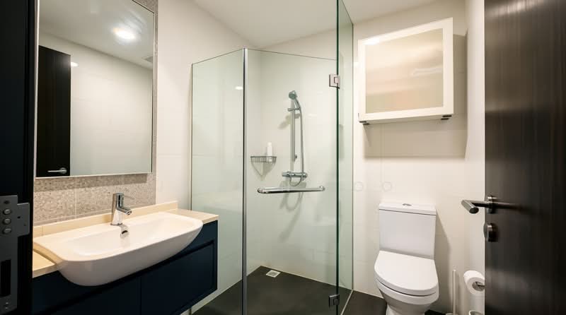 Heron Bay, 51 Upper Serangoon View, 4 Bedrooms, 1,389 sqft, Executive Condominium For Sale, by Justin Foo, 500079737 - Bathroom - PropertyGuru.com.sg