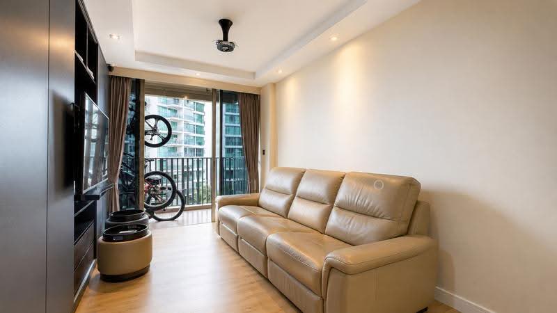 Heron Bay, 51 Upper Serangoon View, Hougang / Punggol / Sengkang, 4 Bedrooms, 1,389 sqft, Executive Condominium For Sale, by Justin Foo, 500079737 - Living Room - PropertyGuru.com.sg