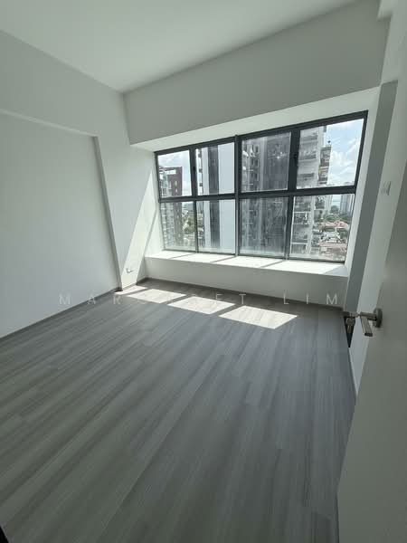 Arthur 118 Apartment For Sale at S$ 2,500,000 | PropertyGuru Singapore - Master bedroom