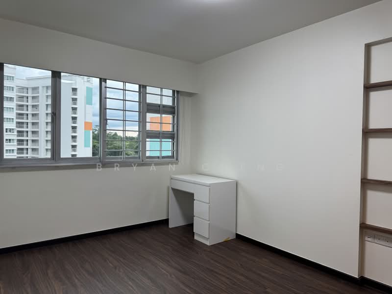 590C Montreal Link, 590C Montreal Link, 3 Bedrooms, 1,001 sqft, HDB Flat For Rent, by Bryan Cheng, 500079758 - Master bedroom - PropertyGuru.com.sg